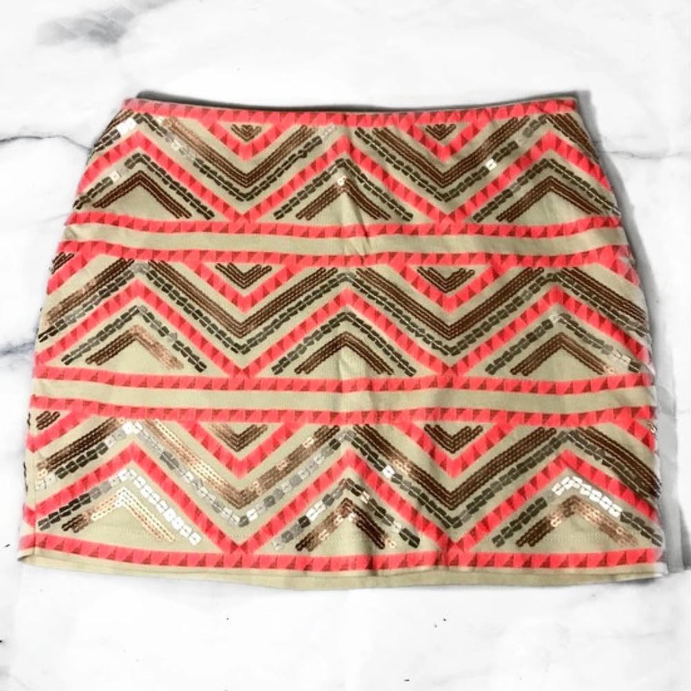 Express Cream & Pink Chevron Sequin Mini Skirt - Picture 1 of 8
